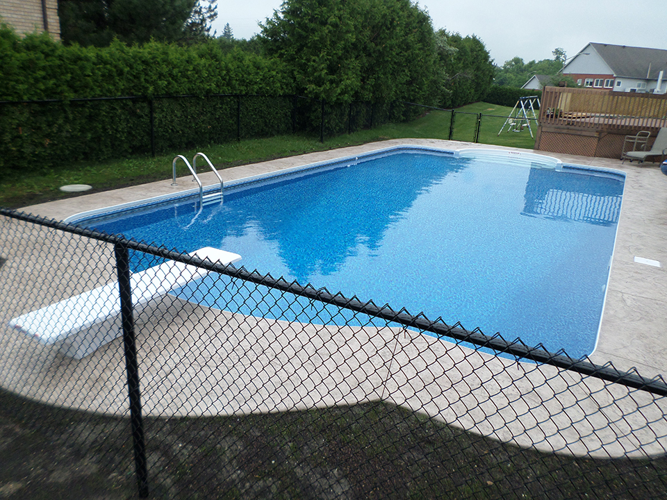 Bayview With Light Blue Diffusion Inground/Onground liner