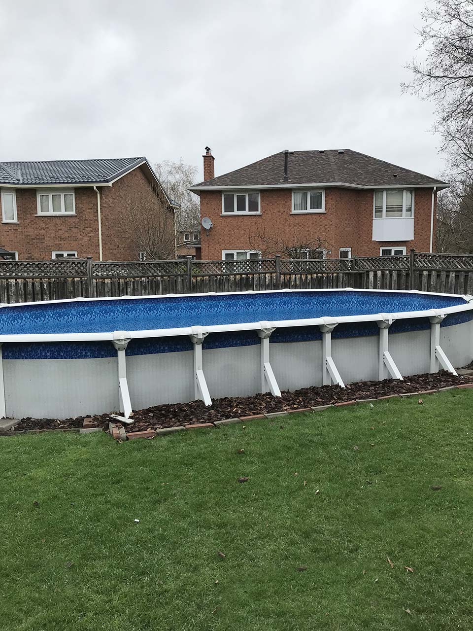 Ocean Wave With Streamstone Above Ground liner