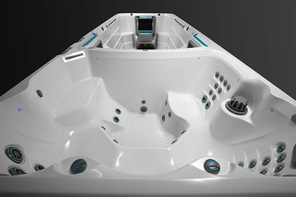 E2000 Dual Temperature Fitness System - Paradigm Pools & Spas - Gallery
