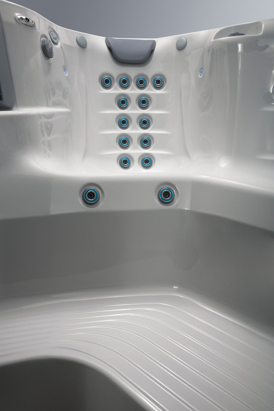 E500 Endless Pools Fitness System - Paradigm Pools & Spas - Gallery